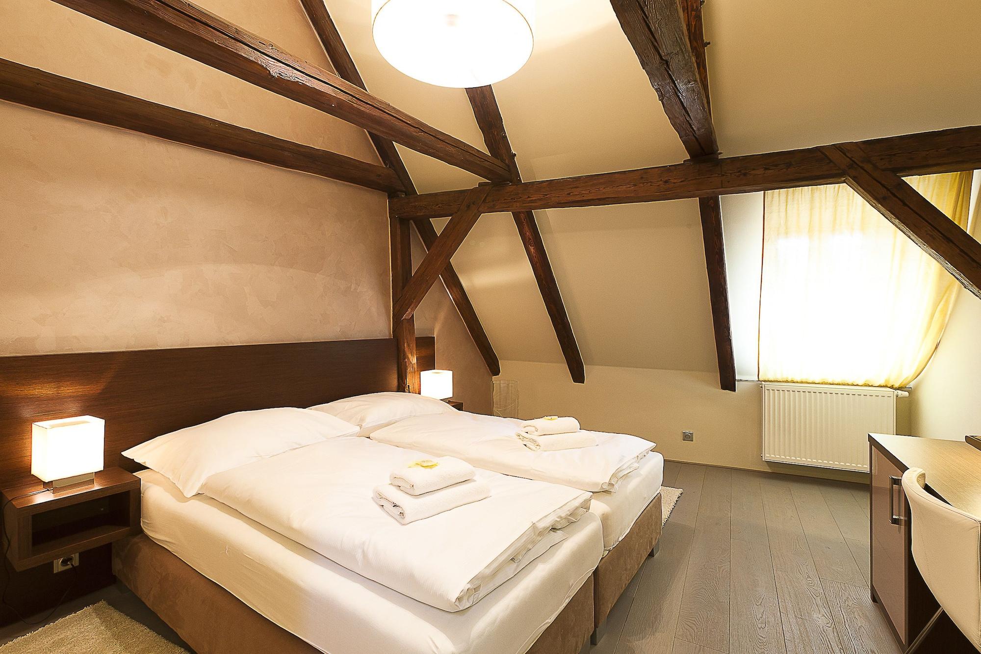 Hotel Krcinuv Dum Cesky Krumlov Luaran gambar